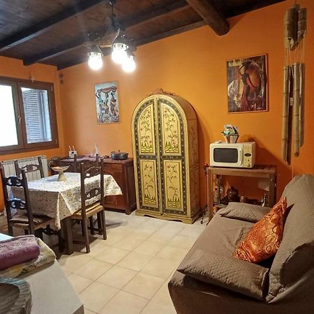Shanti Ca' Casa Indipendente Con Giardino Lacchiarella Екстериор снимка
