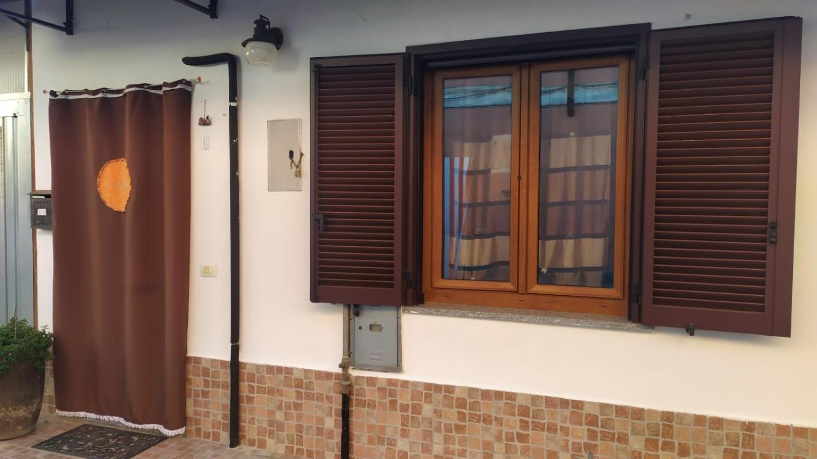 Shanti Ca' Casa Indipendente Con Giardino Lacchiarella Екстериор снимка